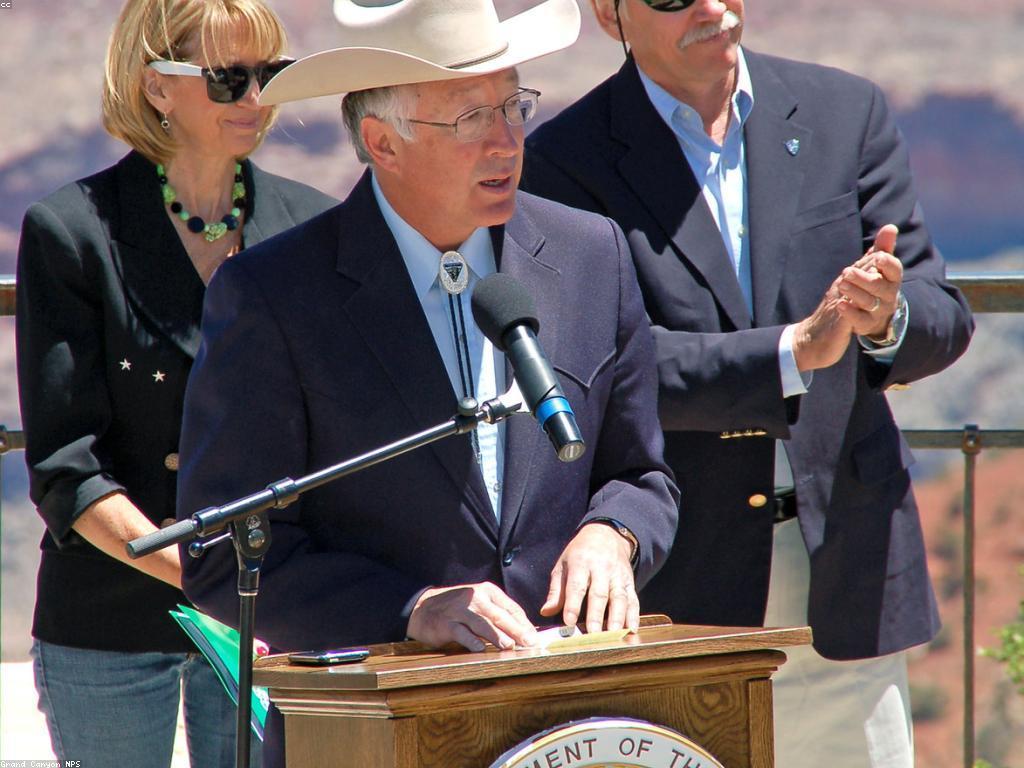 យុទ្ធសាស្ត្រការប្រកួតប្រជែង