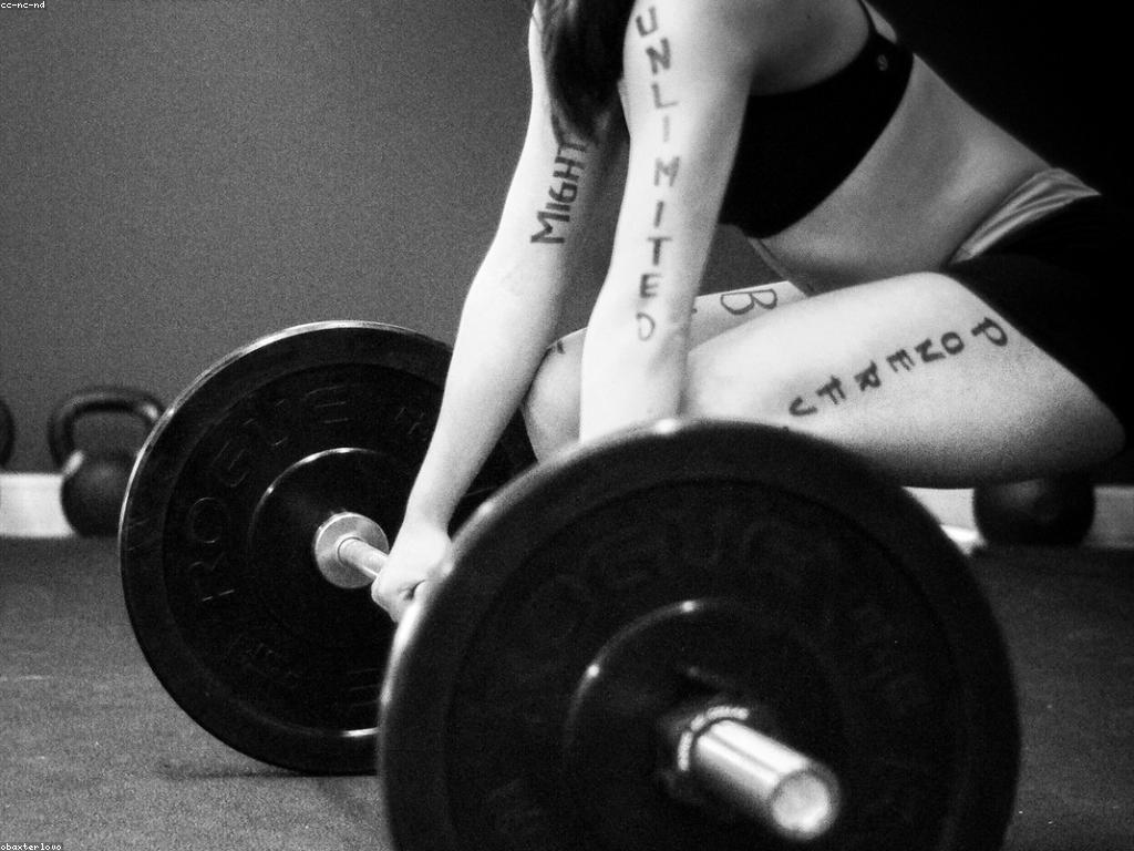 តួអង្គល្បីក្នុងសង្គមអង្គការថ្មី